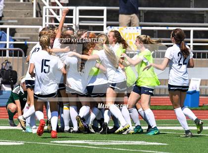 Thumbnail 1 in Highland Park vs Prosper (UIL 5A Region 2 Final) photogallery.