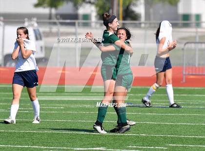 Thumbnail 3 in Highland Park vs Prosper (UIL 5A Region 2 Final) photogallery.