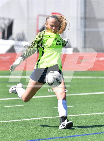 Thumbnail 1 in Highland Park vs Prosper (UIL 5A Region 2 Final) photogallery.