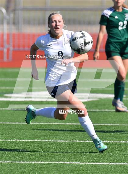 Thumbnail 3 in Highland Park vs Prosper (UIL 5A Region 2 Final) photogallery.
