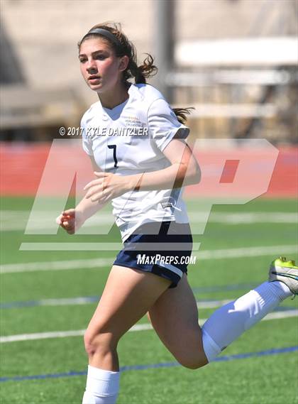 Thumbnail 1 in Highland Park vs Prosper (UIL 5A Region 2 Final) photogallery.