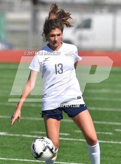 Thumbnail 3 in Highland Park vs Prosper (UIL 5A Region 2 Final) photogallery.