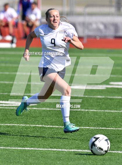 Thumbnail 2 in Highland Park vs Prosper (UIL 5A Region 2 Final) photogallery.