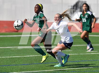 Thumbnail 3 in Highland Park vs Prosper (UIL 5A Region 2 Final) photogallery.