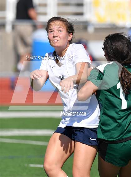 Thumbnail 3 in Highland Park vs Prosper (UIL 5A Region 2 Final) photogallery.