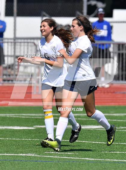 Thumbnail 3 in Highland Park vs Prosper (UIL 5A Region 2 Final) photogallery.