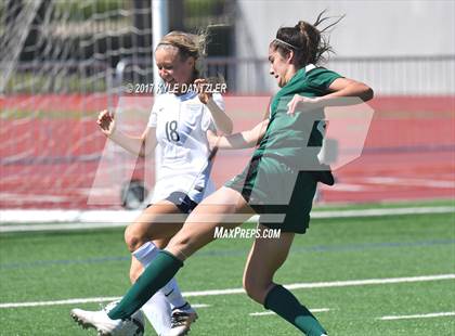 Thumbnail 2 in Highland Park vs Prosper (UIL 5A Region 2 Final) photogallery.