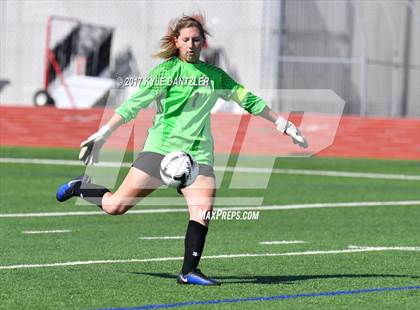 Thumbnail 3 in Highland Park vs Prosper (UIL 5A Region 2 Final) photogallery.