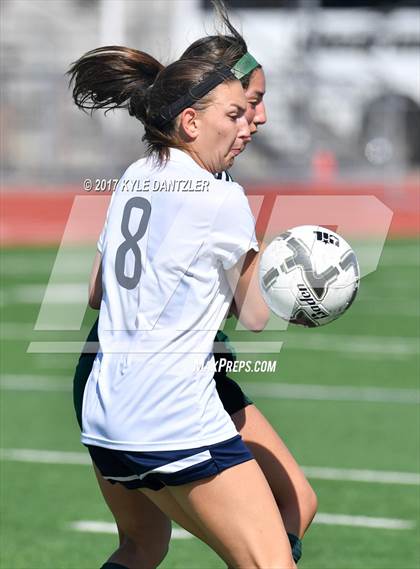 Thumbnail 2 in Highland Park vs Prosper (UIL 5A Region 2 Final) photogallery.
