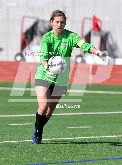 Thumbnail 1 in Highland Park vs Prosper (UIL 5A Region 2 Final) photogallery.