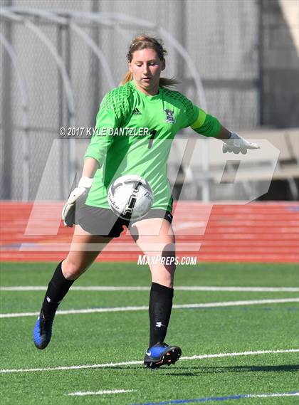 Thumbnail 3 in Highland Park vs Prosper (UIL 5A Region 2 Final) photogallery.