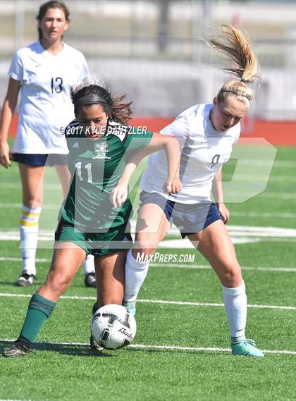Thumbnail 3 in Highland Park vs Prosper (UIL 5A Region 2 Final) photogallery.