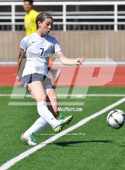 Thumbnail 3 in Highland Park vs Prosper (UIL 5A Region 2 Final) photogallery.