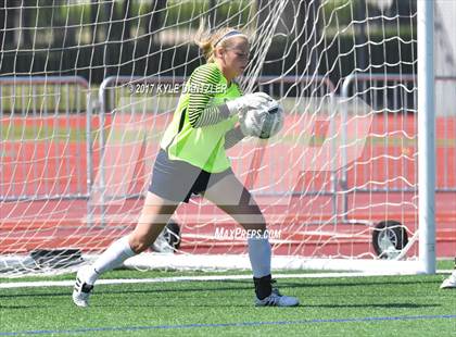 Thumbnail 3 in Highland Park vs Prosper (UIL 5A Region 2 Final) photogallery.