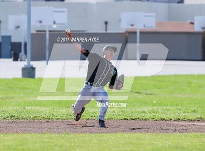 Thumbnail 2 in Florin @ Monterey Trail photogallery.