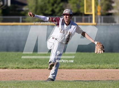 Thumbnail 2 in Florin @ Monterey Trail photogallery.