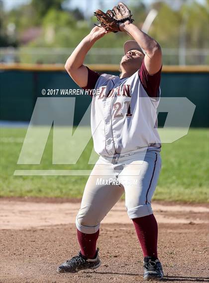 Thumbnail 3 in Florin @ Monterey Trail photogallery.
