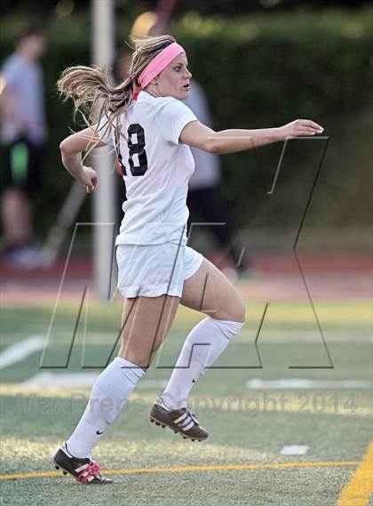 Thumbnail 2 in Santa Margarita vs. Harvard-Westlake (CIF SS D1 Semifinal) photogallery.