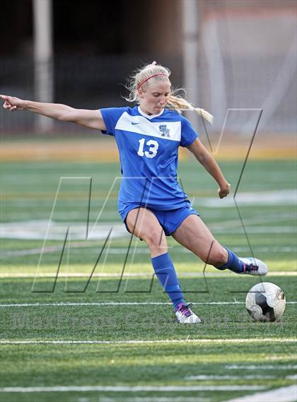 Thumbnail 2 in Santa Margarita vs. Harvard-Westlake (CIF SS D1 Semifinal) photogallery.