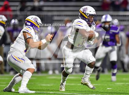Thumbnail 1 in Ridge Point vs Jersey Village (UIL 6A Area Playoff) photogallery.