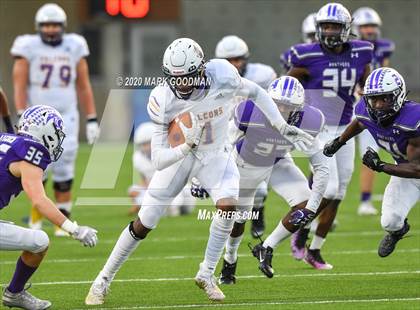 Thumbnail 2 in Ridge Point vs Jersey Village (UIL 6A Area Playoff) photogallery.