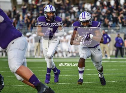 Thumbnail 2 in Ridge Point vs Jersey Village (UIL 6A Area Playoff) photogallery.