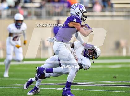 Thumbnail 2 in Ridge Point vs Jersey Village (UIL 6A Area Playoff) photogallery.