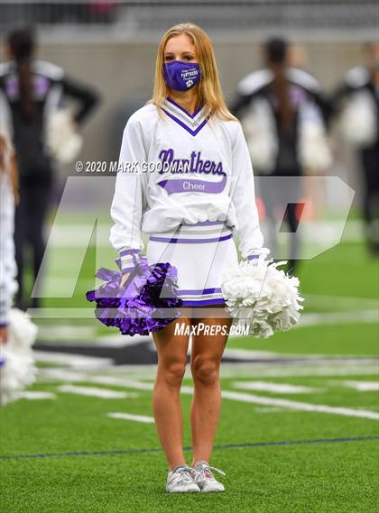 Thumbnail 2 in Ridge Point vs Jersey Village (UIL 6A Area Playoff) photogallery.