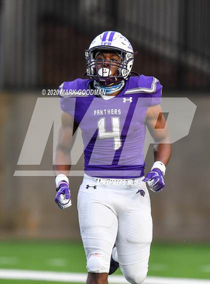 Thumbnail 2 in Ridge Point vs Jersey Village (UIL 6A Area Playoff) photogallery.