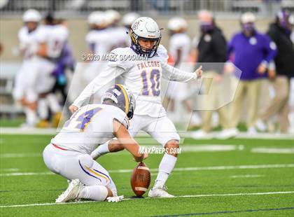 Thumbnail 2 in Ridge Point vs Jersey Village (UIL 6A Area Playoff) photogallery.