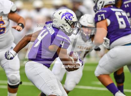 Thumbnail 1 in Ridge Point vs Jersey Village (UIL 6A Area Playoff) photogallery.
