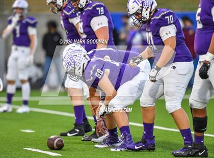 Thumbnail 1 in Ridge Point vs Jersey Village (UIL 6A Area Playoff) photogallery.
