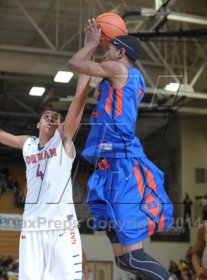 Thumbnail 3 in Rainier Beach vs. Bishop Gorman (Les Schwab Invitational) photogallery.