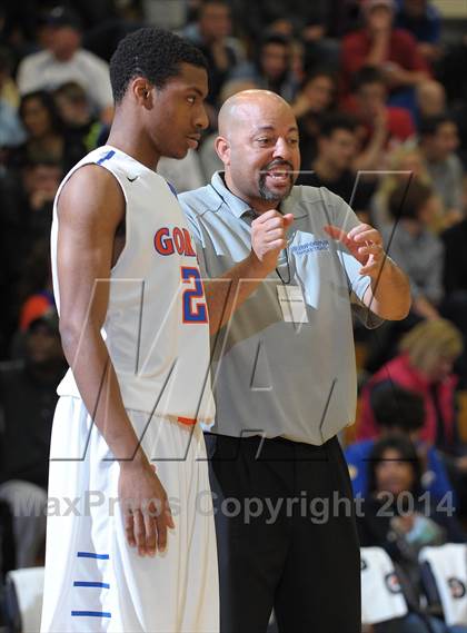 Thumbnail 1 in Rainier Beach vs. Bishop Gorman (Les Schwab Invitational) photogallery.