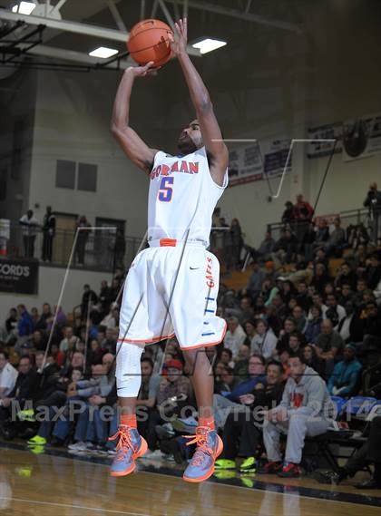 Thumbnail 1 in Rainier Beach vs. Bishop Gorman (Les Schwab Invitational) photogallery.