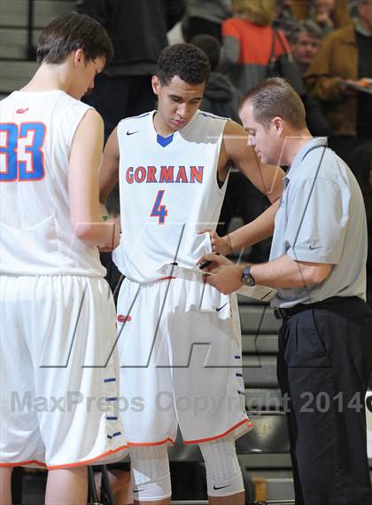 Thumbnail 3 in Rainier Beach vs. Bishop Gorman (Les Schwab Invitational) photogallery.