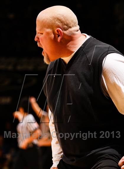 Thumbnail 2 in Pueblo West vs. D'Evelyn (CHSAA 4A Final Four) photogallery.