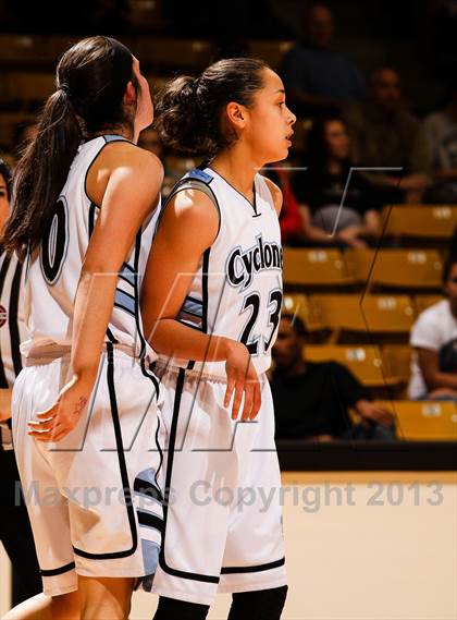 Thumbnail 1 in Pueblo West vs. D'Evelyn (CHSAA 4A Final Four) photogallery.