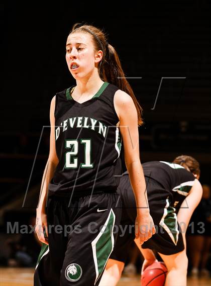Thumbnail 1 in Pueblo West vs. D'Evelyn (CHSAA 4A Final Four) photogallery.