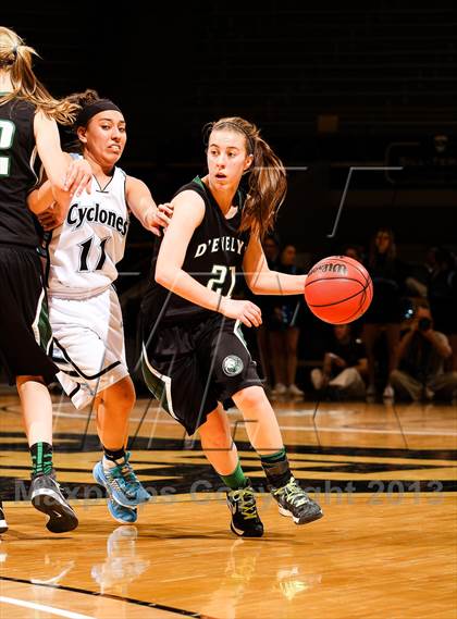 Thumbnail 3 in Pueblo West vs. D'Evelyn (CHSAA 4A Final Four) photogallery.