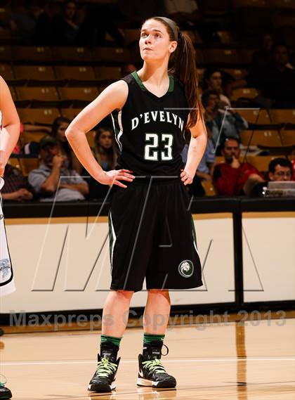 Thumbnail 1 in Pueblo West vs. D'Evelyn (CHSAA 4A Final Four) photogallery.