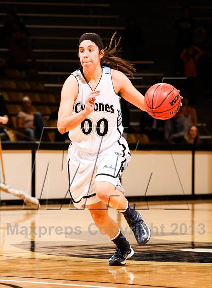 Thumbnail 3 in Pueblo West vs. D'Evelyn (CHSAA 4A Final Four) photogallery.