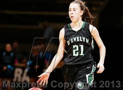 Thumbnail 1 in Pueblo West vs. D'Evelyn (CHSAA 4A Final Four) photogallery.