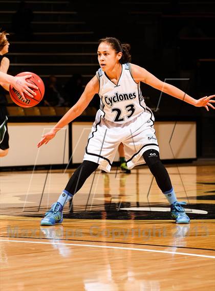 Thumbnail 3 in Pueblo West vs. D'Evelyn (CHSAA 4A Final Four) photogallery.