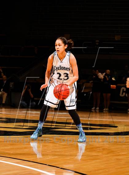Thumbnail 2 in Pueblo West vs. D'Evelyn (CHSAA 4A Final Four) photogallery.