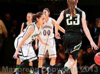 Thumbnail 3 in Pueblo West vs. D'Evelyn (CHSAA 4A Final Four) photogallery.