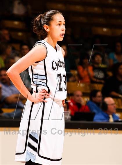 Thumbnail 3 in Pueblo West vs. D'Evelyn (CHSAA 4A Final Four) photogallery.