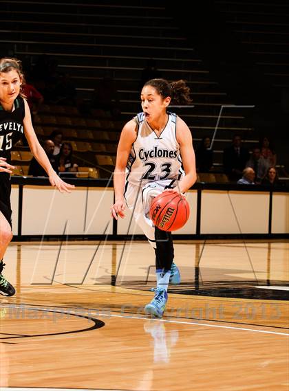 Thumbnail 2 in Pueblo West vs. D'Evelyn (CHSAA 4A Final Four) photogallery.