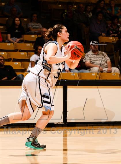 Thumbnail 1 in Pueblo West vs. D'Evelyn (CHSAA 4A Final Four) photogallery.