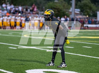 Thumbnail 1 in Marlboro @ St. John-Vianney photogallery.